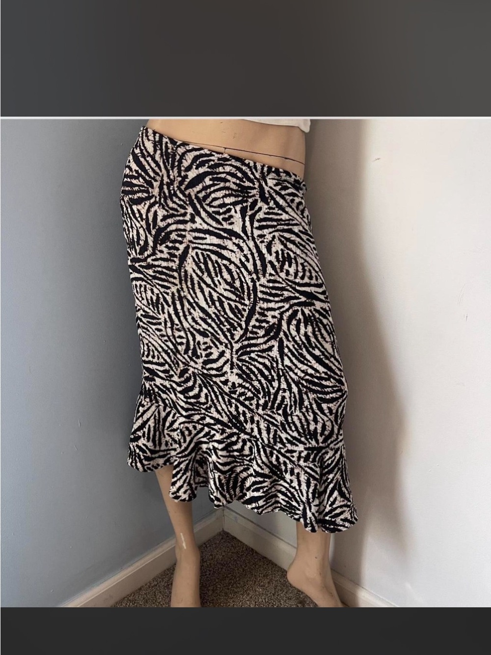 Black and White Printed Ruffle-Hem Midi Skirt